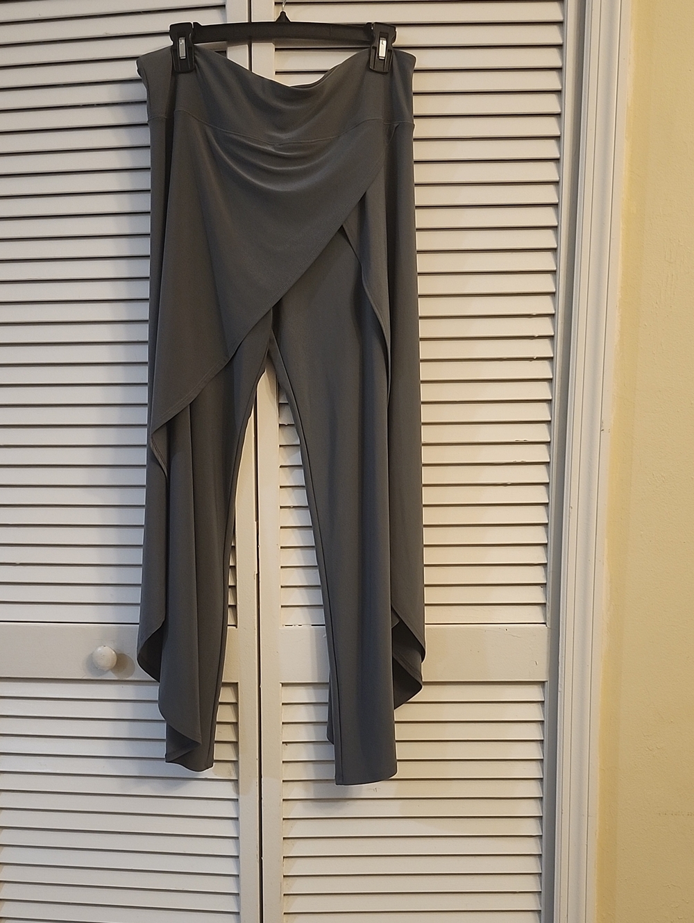 JJ Asymmetrical Flood Pants